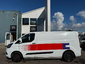 Ford Transit Custom 340 2.0 TDCI L2H1 Trend picture 2