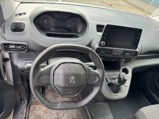 Peugeot Partner 1.5 BlueHDI Premium picture 12