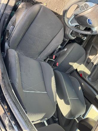 Ford Fiesta 1.0 Champion BJ 2013 57.764 KM picture 12