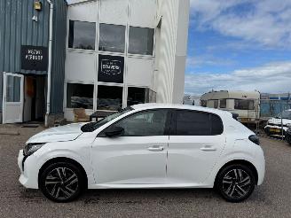 Peugeot 208 1.2 AUTOMAAT PureTech Allure Pack BJ 2022 32.596 KM picture 2