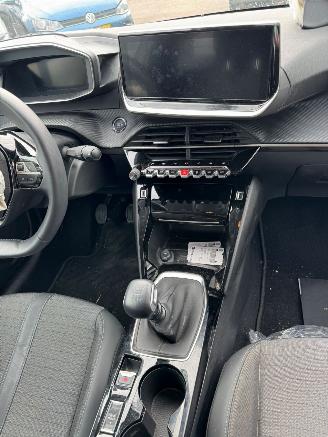 Peugeot 208 1.2 AUTOMAAT PureTech Allure Pack BJ 2022 32.596 KM picture 10