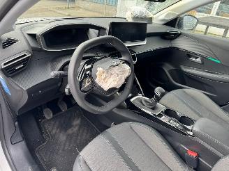 Peugeot 208 1.2 AUTOMAAT PureTech Allure Pack BJ 2022 32.596 KM picture 14