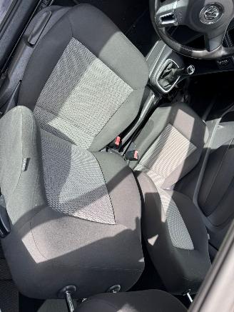 Volkswagen Polo 1.2 TDI BlueMotion Trendline BJ 2011 322.966 KM picture 10