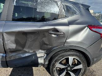 Nissan Qashqai 1.2 Connect Edition BJ 2015 86.370 KM picture 8