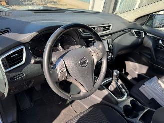 Nissan Qashqai 1.2 Connect Edition BJ 2015 86.370 KM picture 10