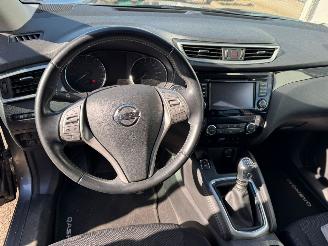 Nissan Qashqai 1.2 Connect Edition BJ 2015 86.370 KM picture 11