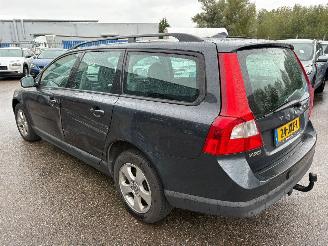 Volvo V-70 2.4D Limited Edition AUTOMAAT picture 4