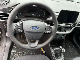 Ford Fiesta 1.1 Trend picture 10