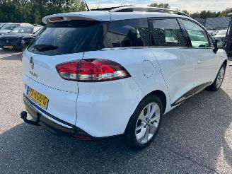 Renault Clio Estate 0.9 TCe Limited picture 5