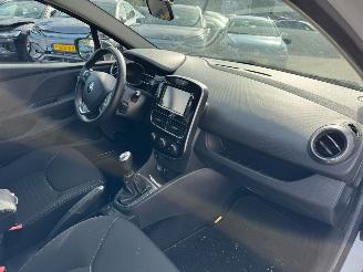 Renault Clio Estate 0.9 TCe Limited picture 11