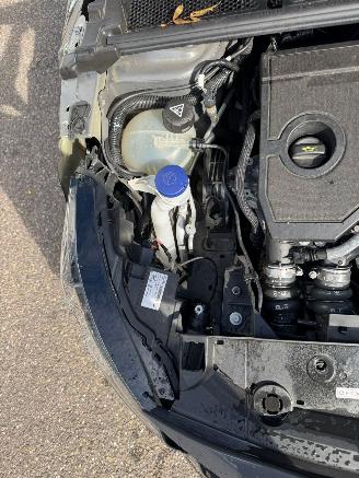 Peugeot 208 Hybrid 100 e-DCS6 Allure AUTOMAAT picture 8