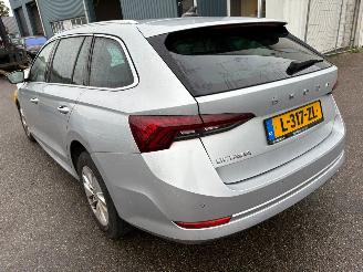 škoda osobní automobily Skoda Octavia Combi 1.0 TSI Business Edition 2021/8