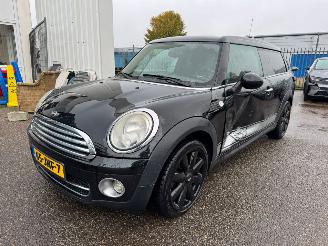Damaged car Mini Mini Clubman 1.6 Cooper D Chili 2009/7