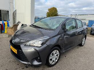  Toyota Yaris Toyota Yaris 1.5 Hybrid Active AUTOMAAT 2020/2