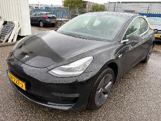 Auto incidentate Tesla Model 3 Standard RWD Plus 60 kWh 2019/8