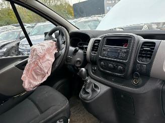 Renault Trafic 1.6 dCi T29 L2H1 DC Générique BJ 2016 308.889 KM picture 12