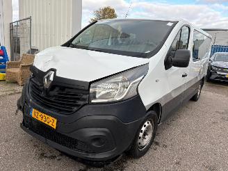 skadebil bedrijf Renault Trafic 1.6 dCi T29 L2H1 DC Générique BJ 2016 308.889 KM 2016/10
