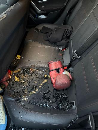 Mercedes A-klasse 200 Business Solution AMG AUTOMAAT picture 13