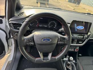Ford Fiesta 1.0 EcoBoost Titanium picture 15