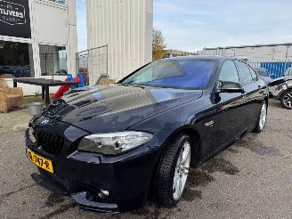 Unfallwagen BMW 5-serie 520i High Executive AUTOMAAT 2015/6