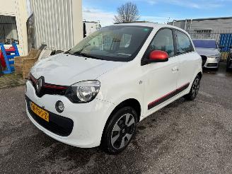 Voiture accidenté Renault Twingo 1.0 SCe Collection BJ 2017 216.850 KM 2017/9