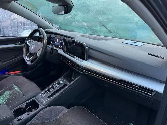 Volkswagen Golf 1.0 eTSI Life AUTOMAAT picture 14