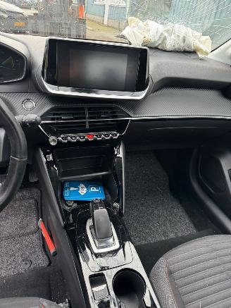 Peugeot e-208 EV Active 50 kWh picture 14