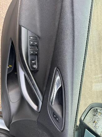 Opel Astra 1.0 Business+ picture 18