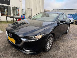 Unfallwagen Mazda 3 2.0 e-SkyActiv-X M Hybrid 186 Comfort AUTOMAAT 2021/12