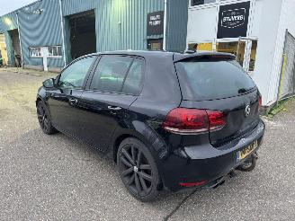 Volkswagen Golf 2.0 TDI Highline picture 3