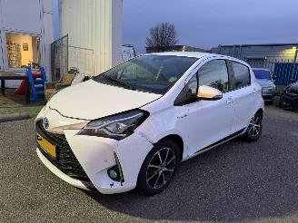 skadebil auto Toyota Yaris 1.5 Hybrid Design Sport AUTOMAAT 2018/3