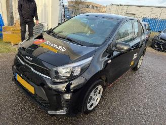 Unfallwagen Kia Picanto 1.0 DPi ComfortLine 2023/7