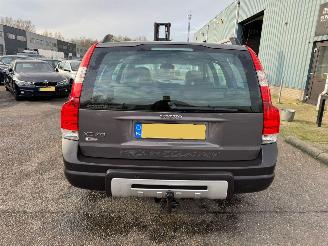 Volvo Xc-70 2.5 T Momentum picture 4