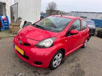 Schadeauto Toyota Aygo 1.0-12V BJ 2008 117.786 KM 2008/12