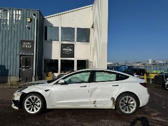 Tesla Model 3 Standard RWD Plus 60 kWh picture 2