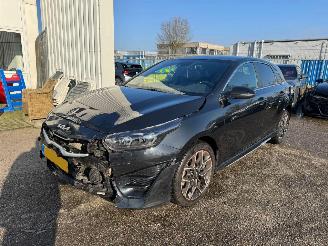 Schadeauto Kia Ceed 1.0 T-GDi GT-Line 2022/7