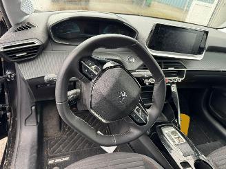 Peugeot e-208 EV Active Pack 50 kWh AUTOMAAT picture 10