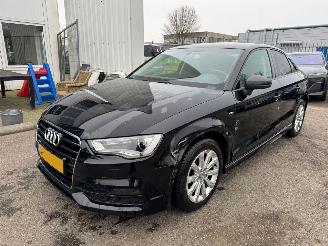 damaged passenger cars Audi A3 Limousine 1.6 TDI Adrenalin 2016/4
