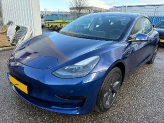 Voiture accidenté Tesla Model 3 Standard RWD Plus 60 kWh 2022/8