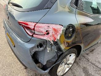 Renault Clio 1.0 TCe Zen picture 6