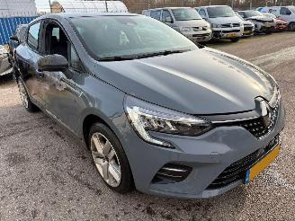 Renault Clio 1.0 TCe Zen picture 9