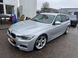 Damaged car BMW 3-serie AUTOMAAT Touring 316i Executive 2015/6