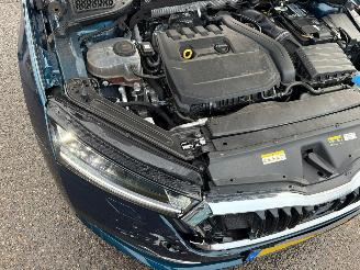 Skoda Octavia 1.5 AUTOMAAT  e-TSI Business Edition Plus picture 13