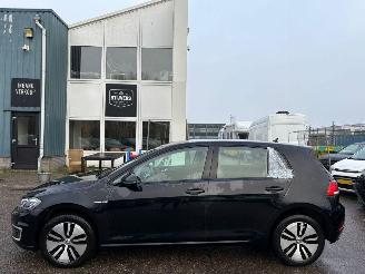 Volkswagen e-Golf e-Golf picture 2