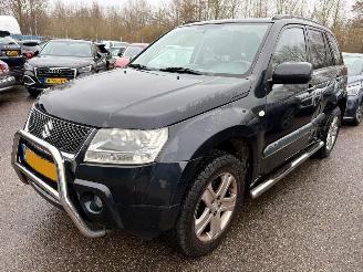 škoda osobní automobily Suzuki Grand-vitara 2.0-16V High Executive 2006/10