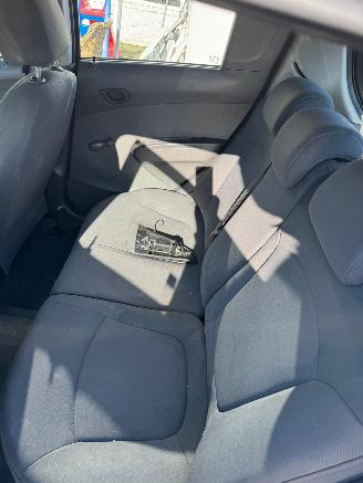 Chevrolet Spark 1.0 16V L picture 13