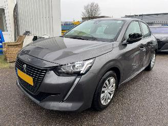 krockskadad bil auto Peugeot 208 1.2 PureTech Active 2023/8
