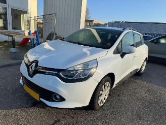 Schadeauto Renault Clio 1.5 dCi ECO Night&Day 2015/12