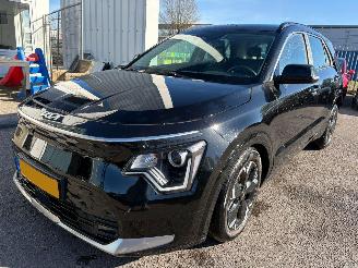 Damaged car Kia Niro EV DynamicLine 64.8 kWh 2023/8