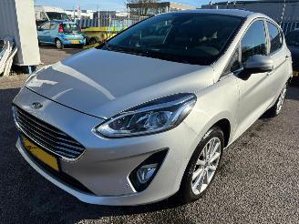 damaged passenger cars Ford Fiesta 1.0 EcoBoost Titanium 2019/7
